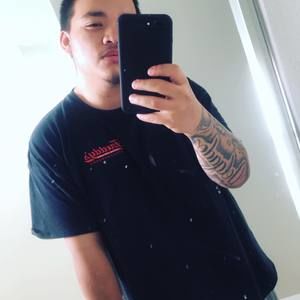 Meet your Posher, Ethan